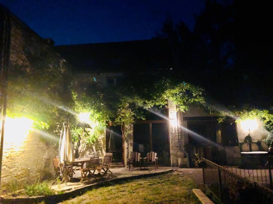 Villa Magnifique Moulin Proche Chablis, Jacuzzi Et Riviere Annay-sur-Serein Exterior foto